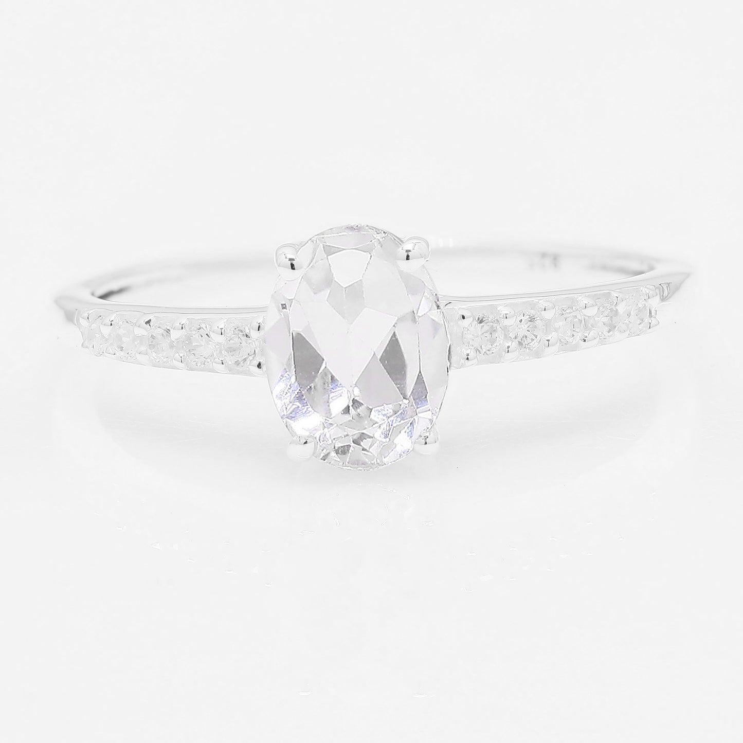 1.90 Ct Oval White Topaz 925 Silver Ring