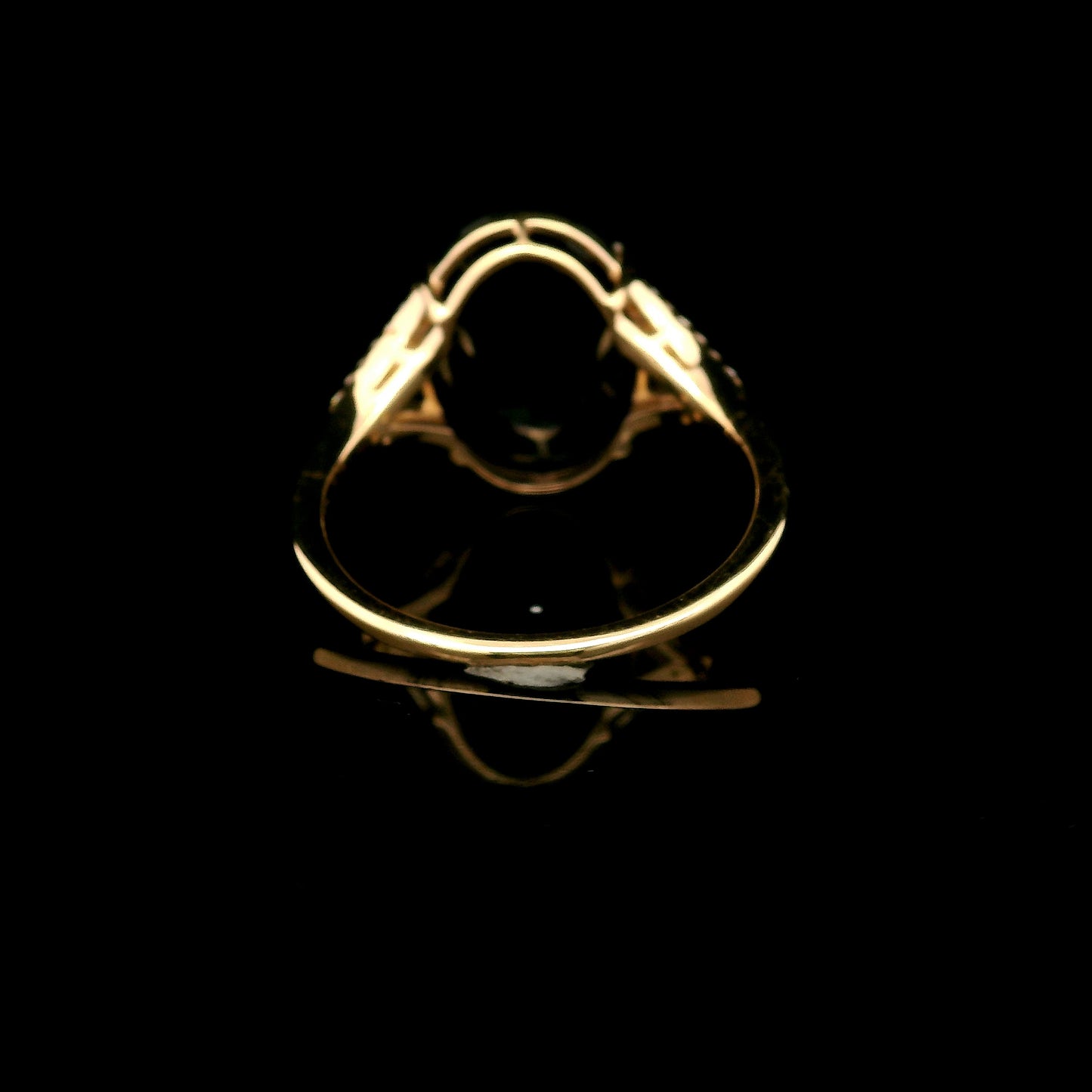 5.17 Ct Oval Mixed Cut Lab Grown Sapphire 14K Gold Ring