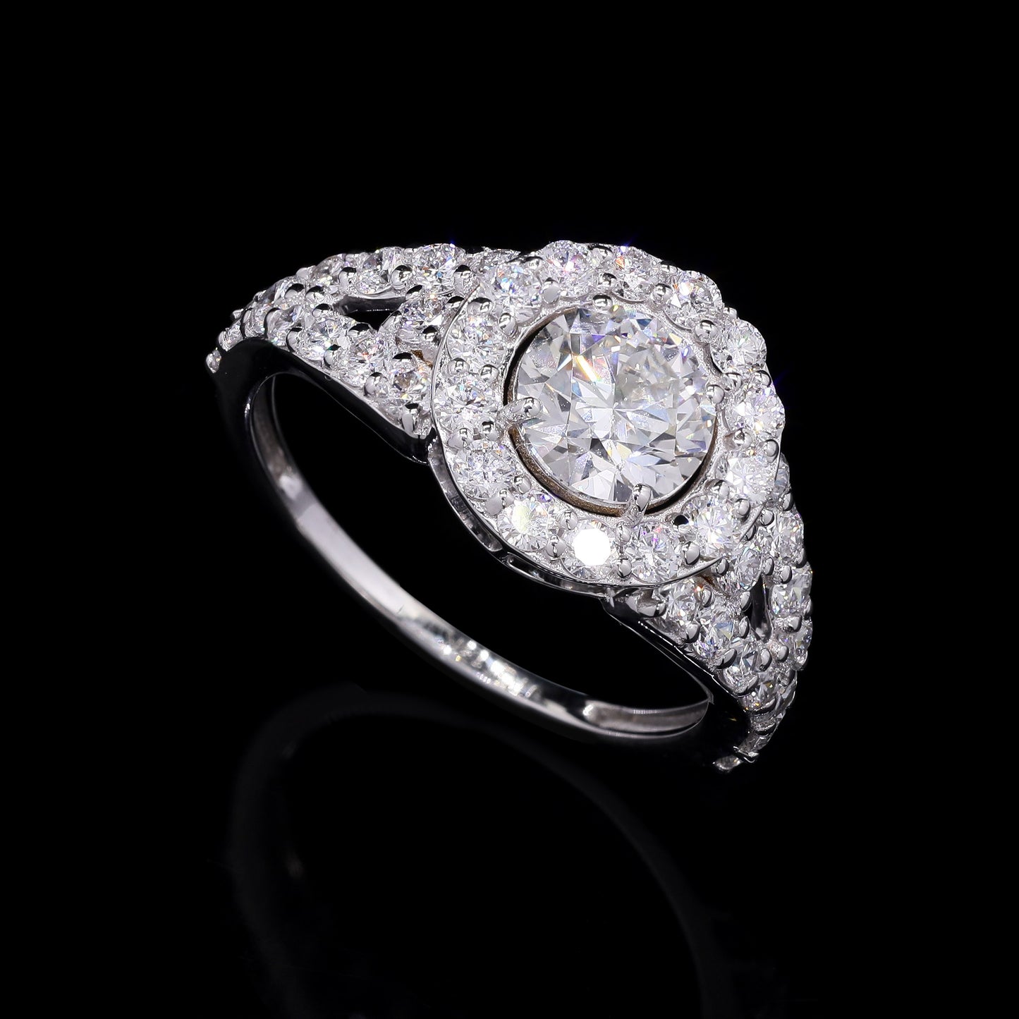 2.13 Carats Lab Grown Diamond 14K Gold Ring