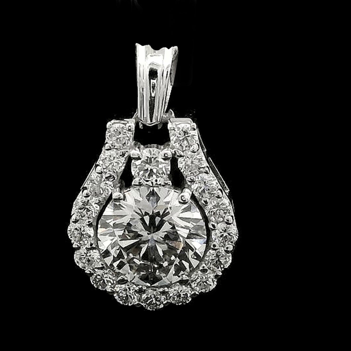 2.36 Carats Lab Grown Diamond 14K Gold Pendant