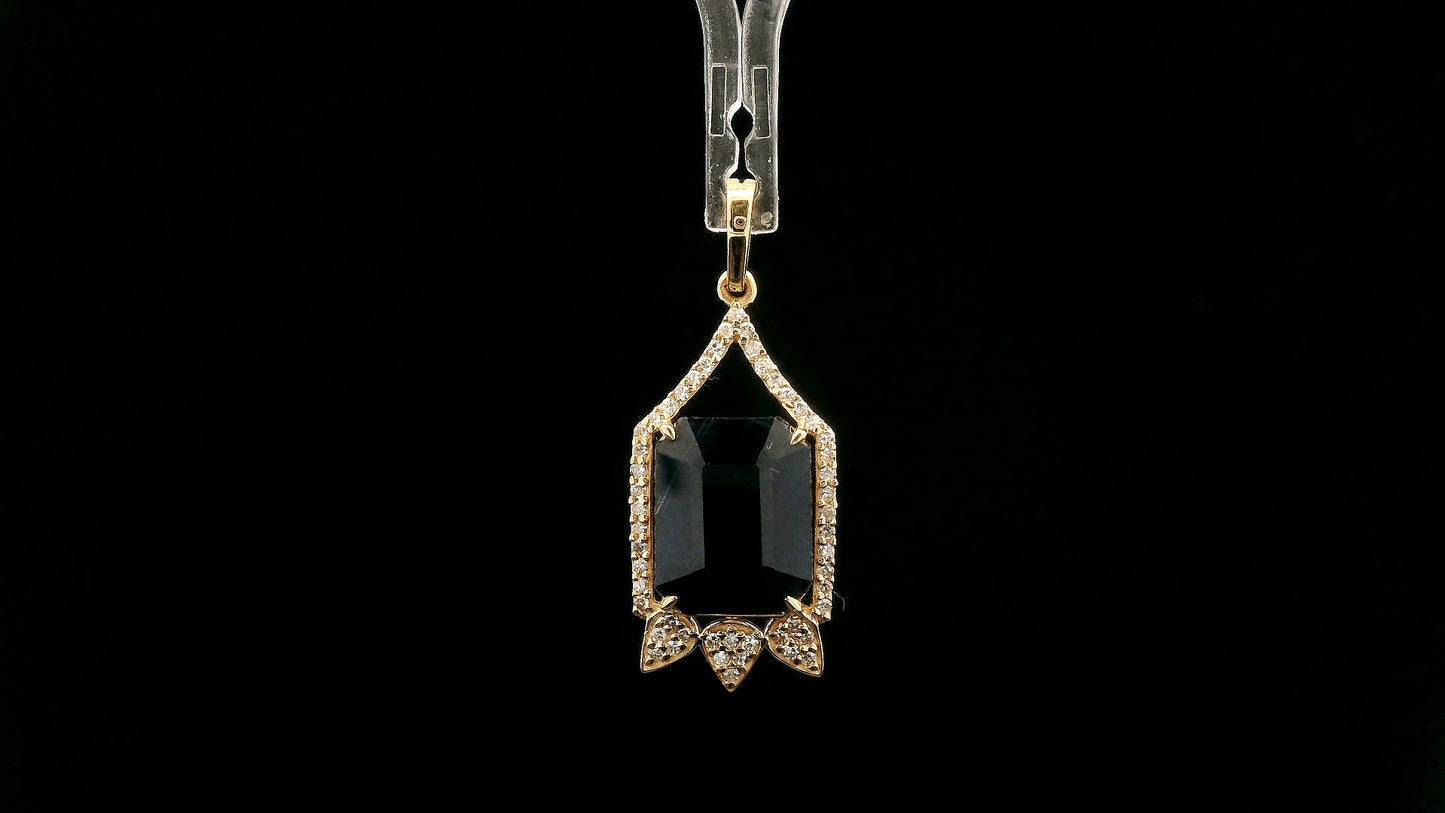 4.18 Ct Octagon Natural Sapphire 14K Gold Pendant