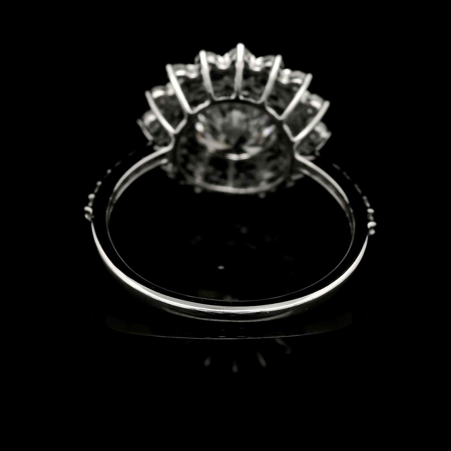 3.06 Carats Lab Grown Diamond 14K Gold Ring