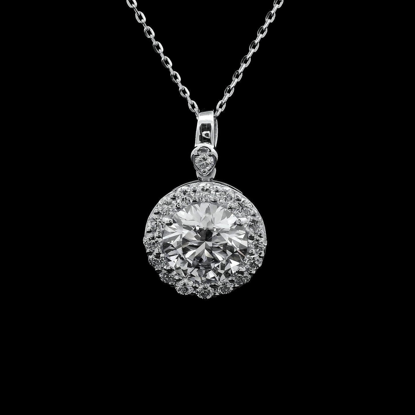 2.05 Carats Lab Grown Diamond 14K Gold Pendant