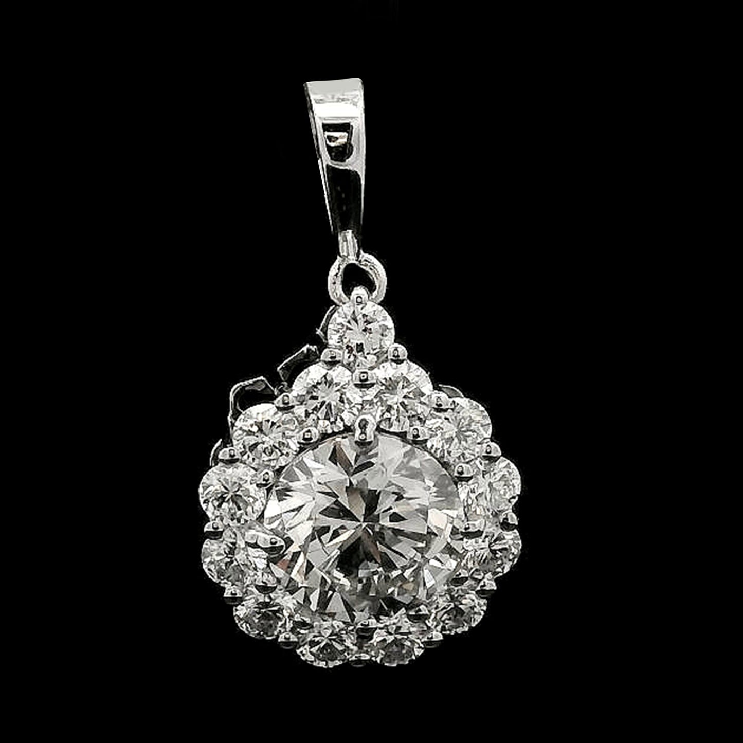 2.02 Carats Lab Grown Diamond 14K Gold Pendant