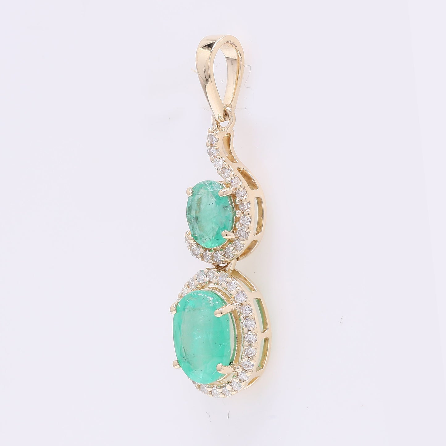 1.28 Ct Oval Mixed Cut Natural Emerald 14K Gold Pendant