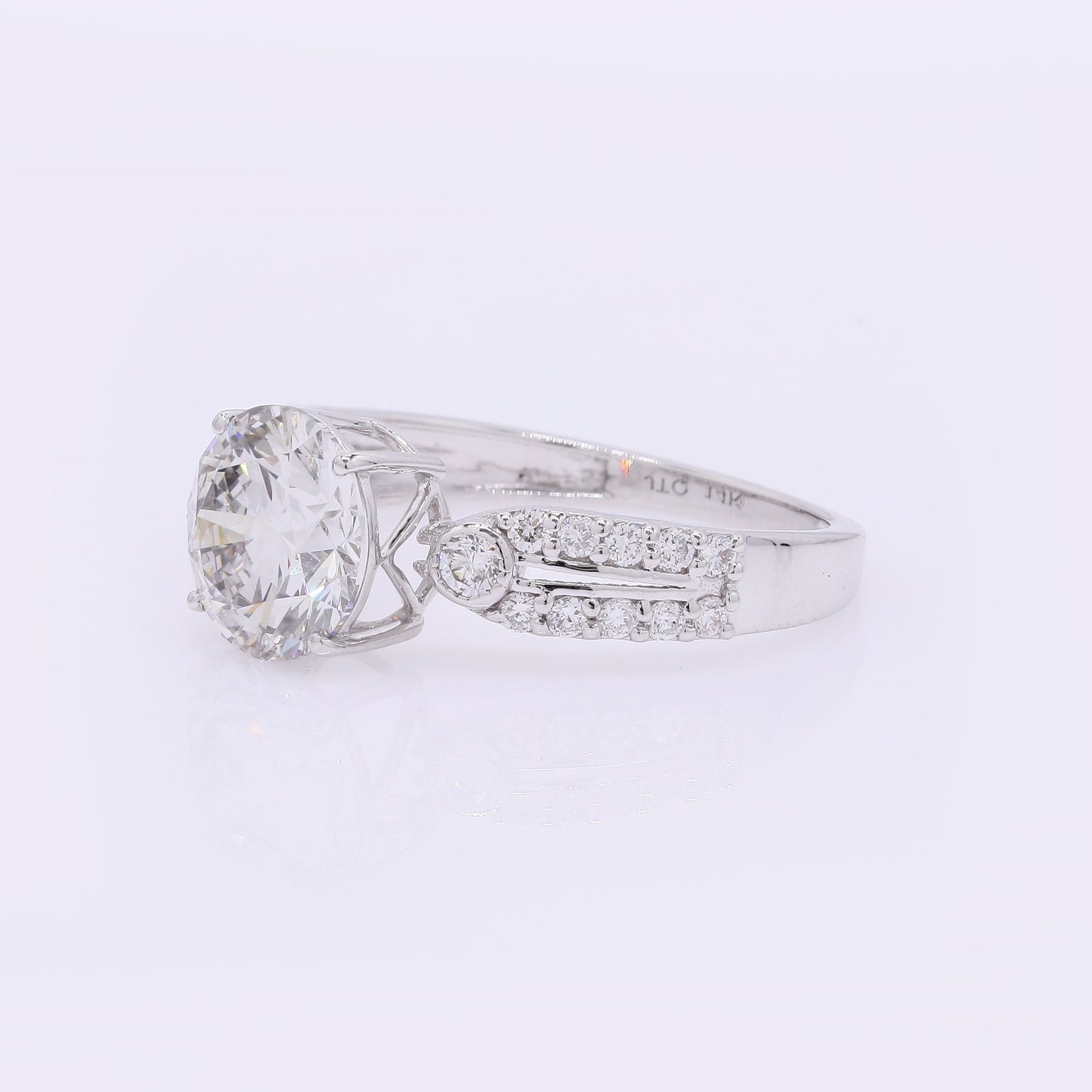 2.43 Carats Lab Grown Diamond 14K Gold Ring