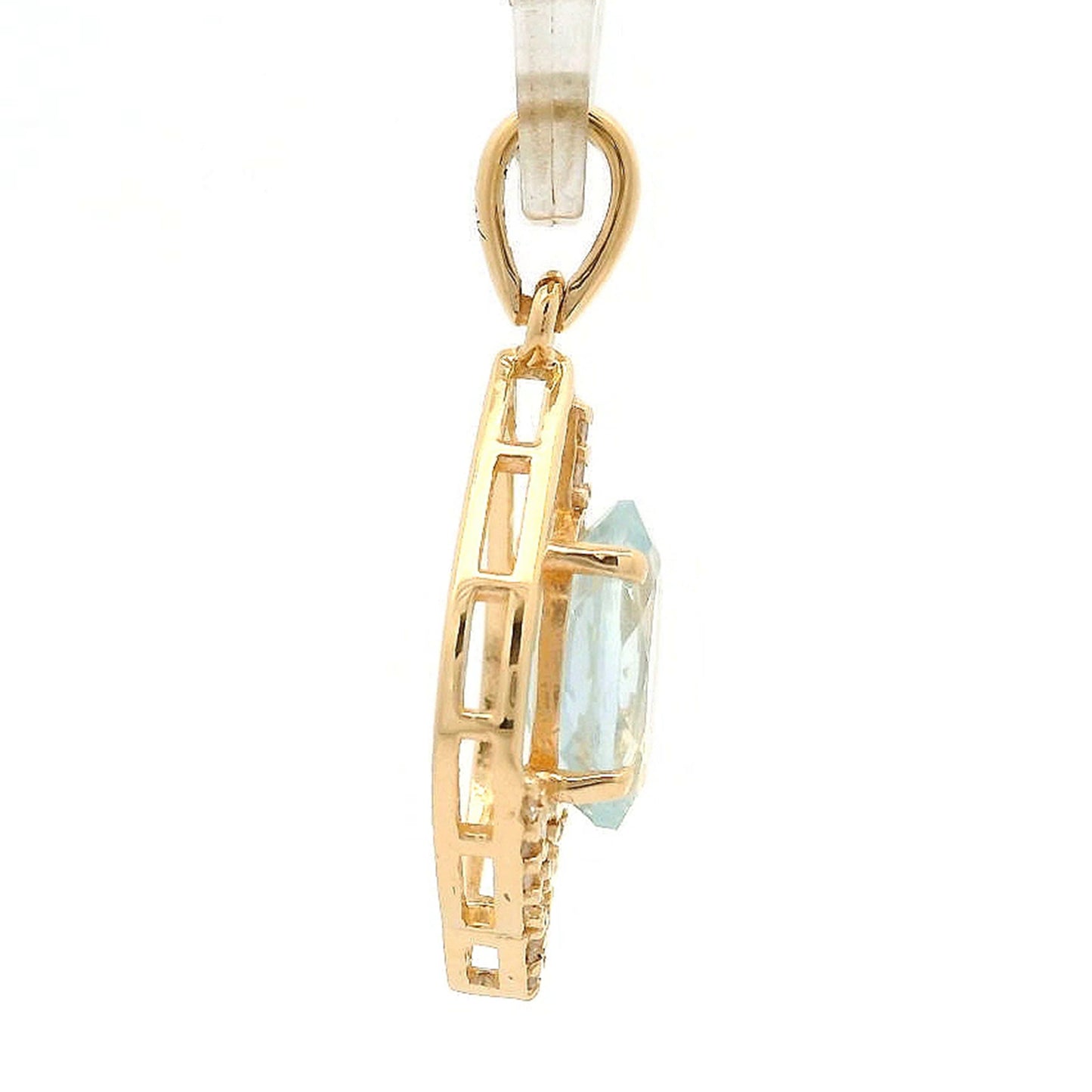 1.01 Ct Oval Aquamarine 14K Gold Pendant