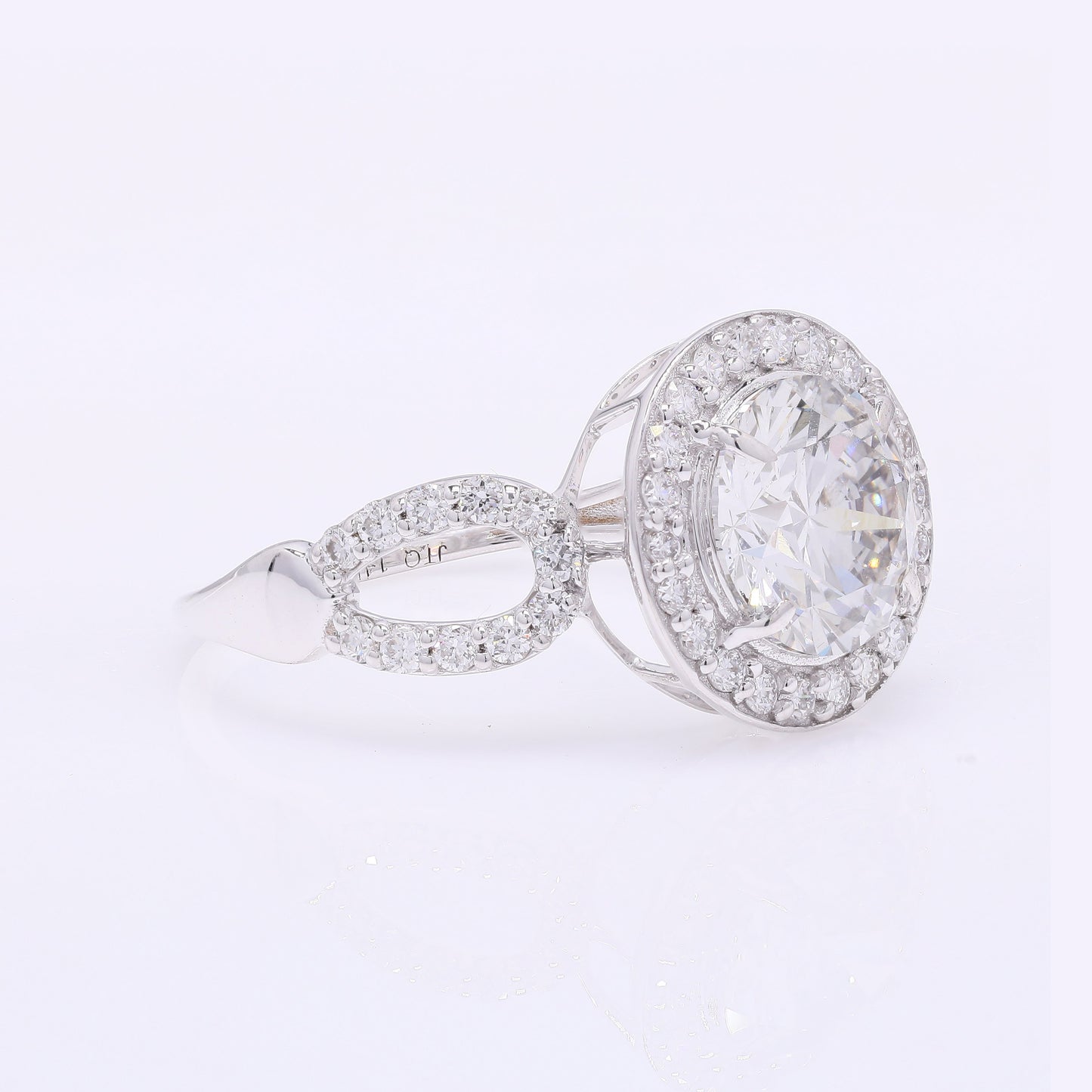 2.58 Carats Lab Grown Diamond 14K Gold Ring