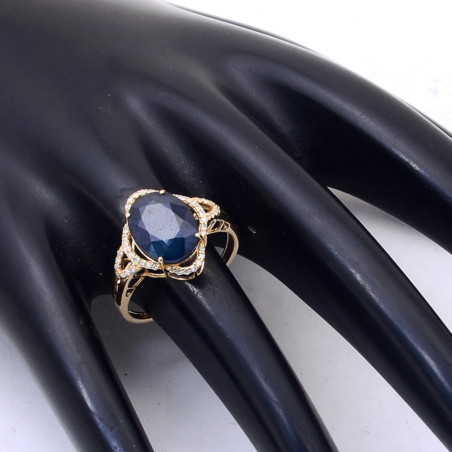 4.81 Ct Oval Mixed Cut Natural Sapphire 14K Gold Ring