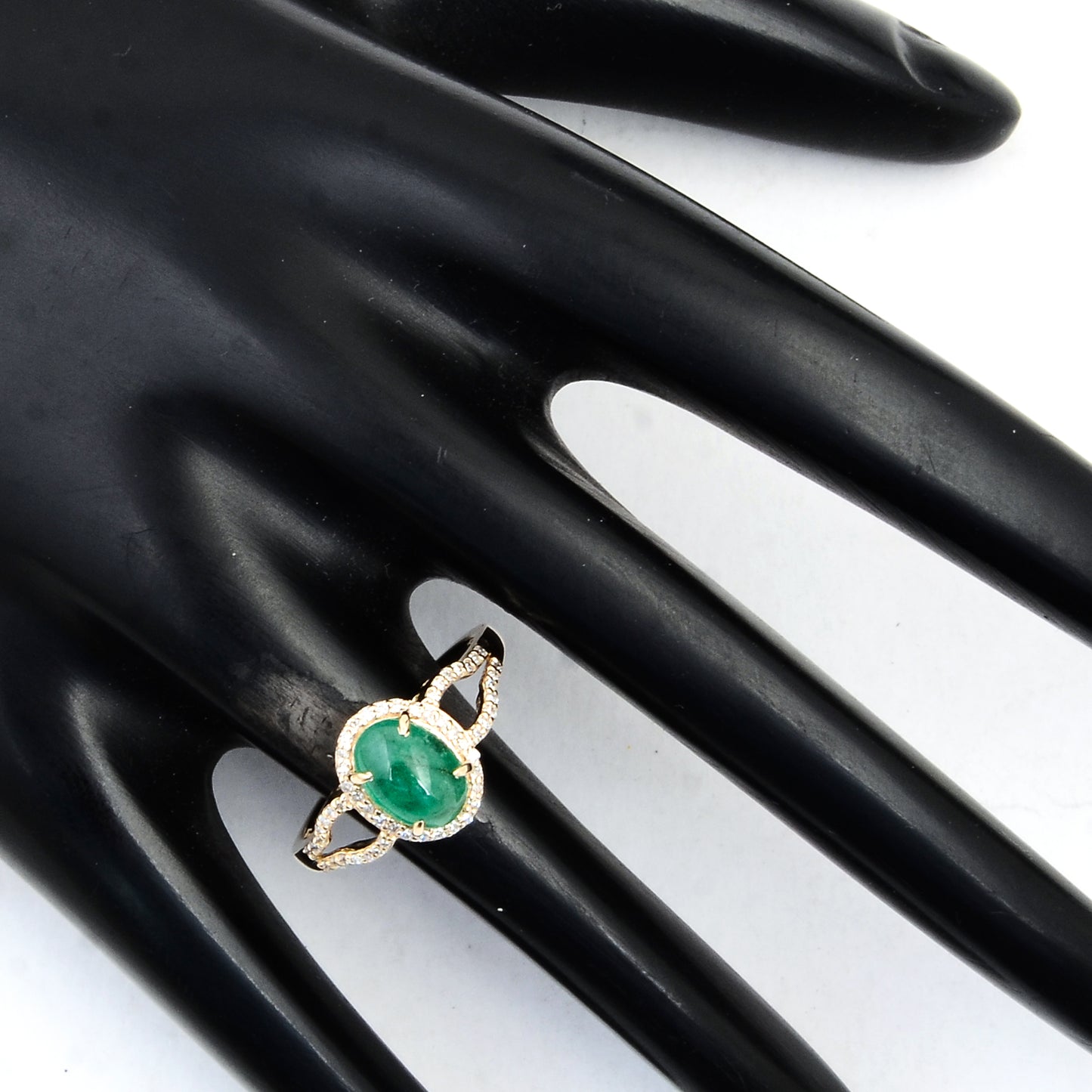 1.30 Ct Oval Cabochon Natural Beryl Emerald 14K Gold Ring
