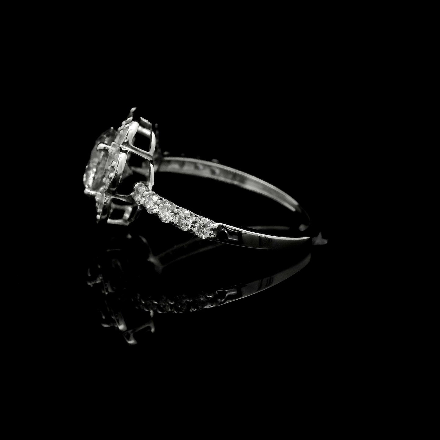 2.14 Carats Lab Grown Diamond 14K Gold Ring
