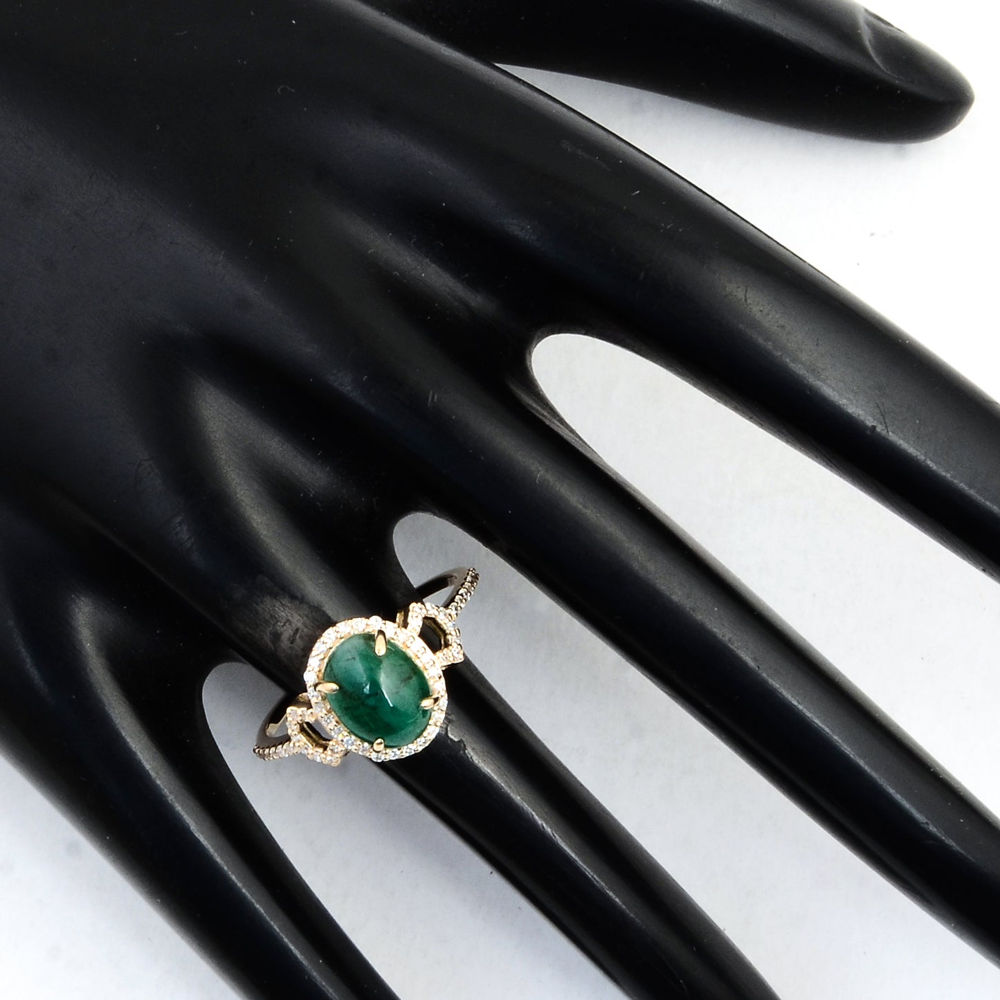 1.89 Ct Oval Cabochon Natural Beryl Emerald 14K Gold Ring