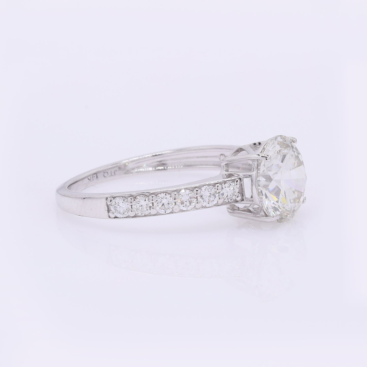 2.37 Carats Lab Grown Diamond 14K Gold Ring