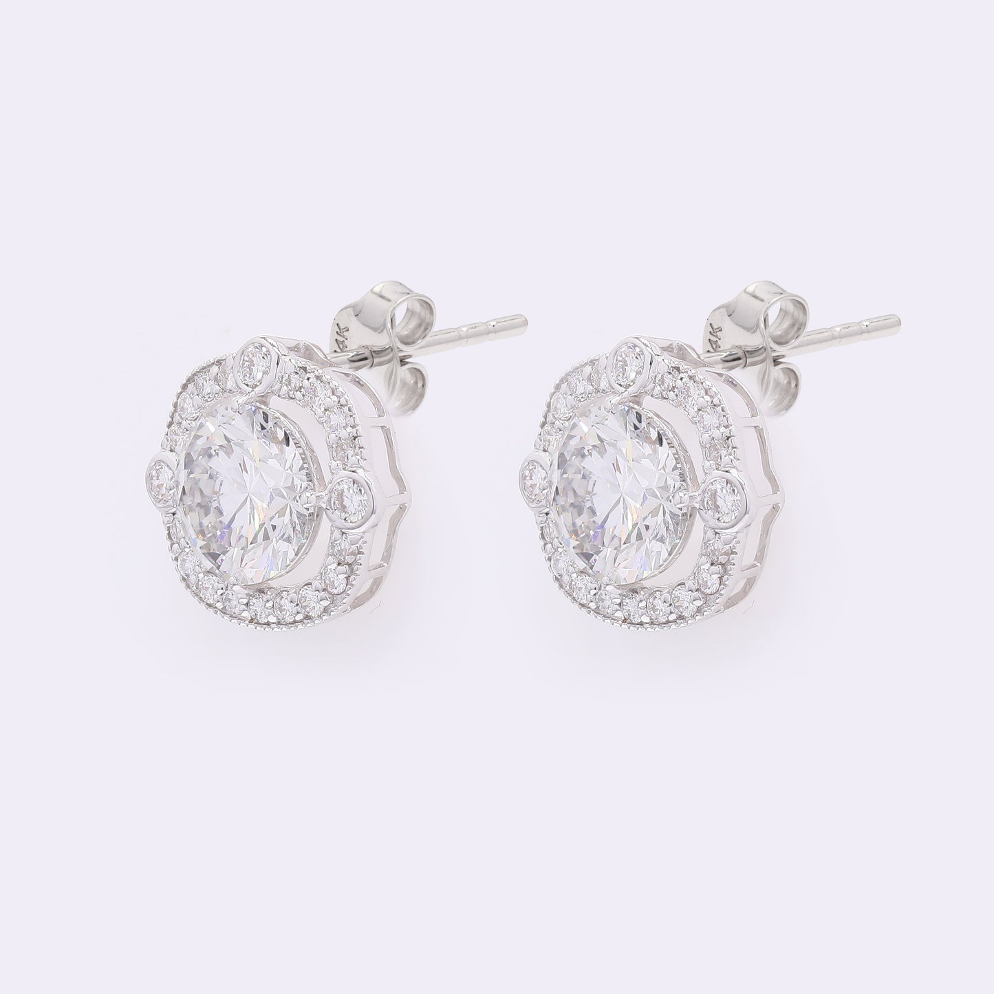 4.74 Carats Lab Grown Diamond 14K Gold Earrings