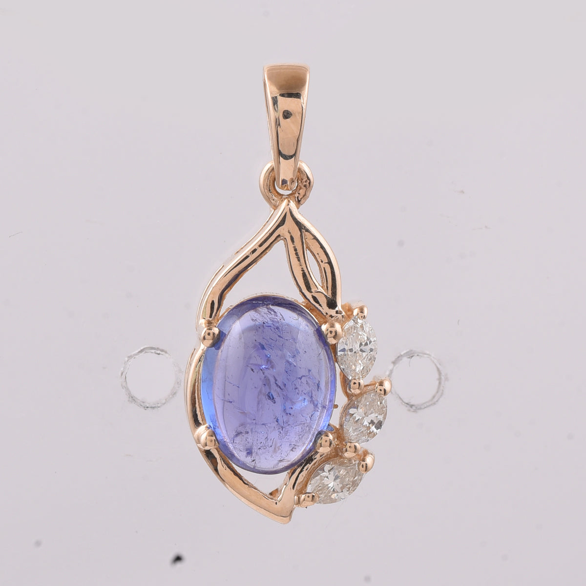 1.32 Ct Oval Cabochon Cut Natural Tanzanite 14K Gold Pendant