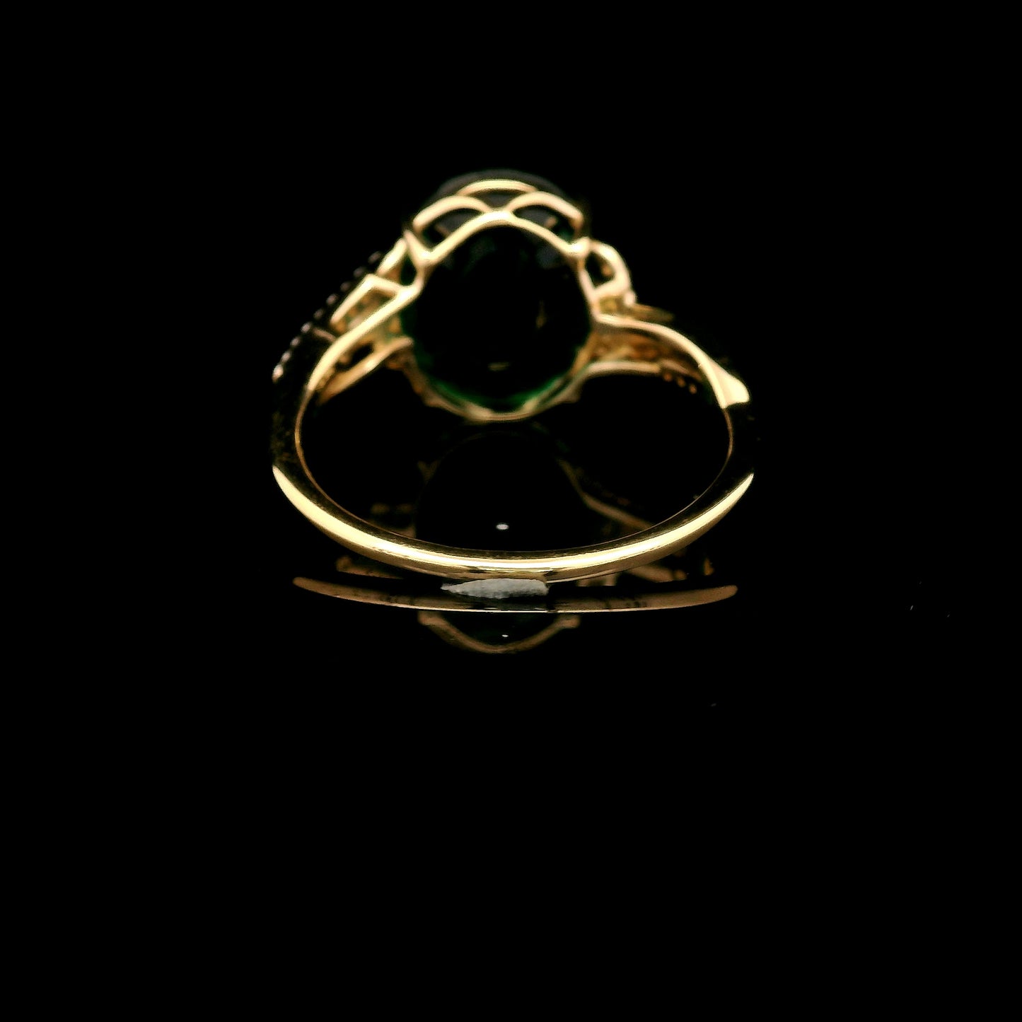 3.26 Ct Oval Mixed Cut Lab Grown Emerald 14K Gold Ring