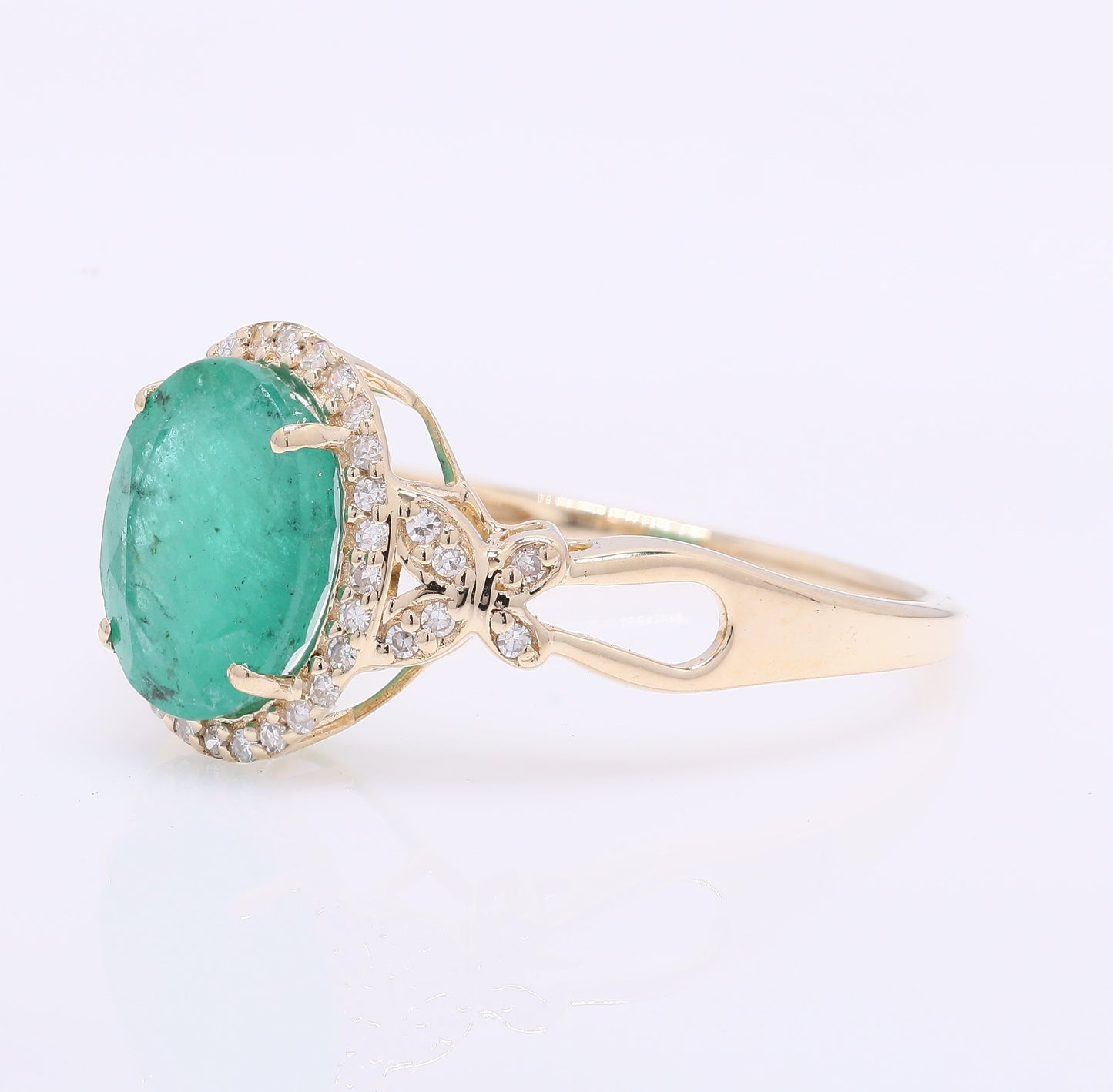2.15 Ct Oval Mixed Cut Natural Emerald 14K Gold Ring