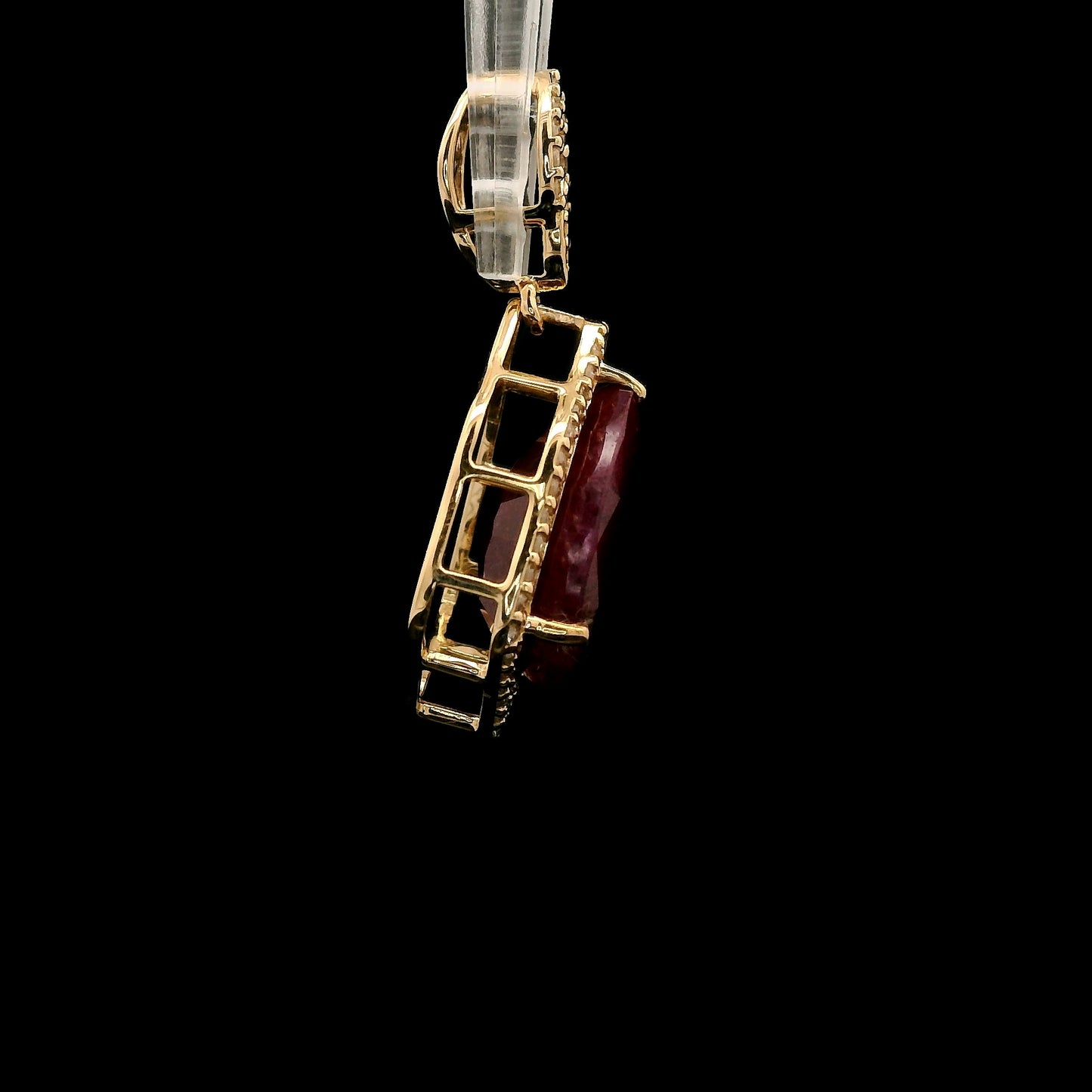 4.24 Ct Pear Mixed Cut Natural Corundum Ruby 14K Gold Pendant