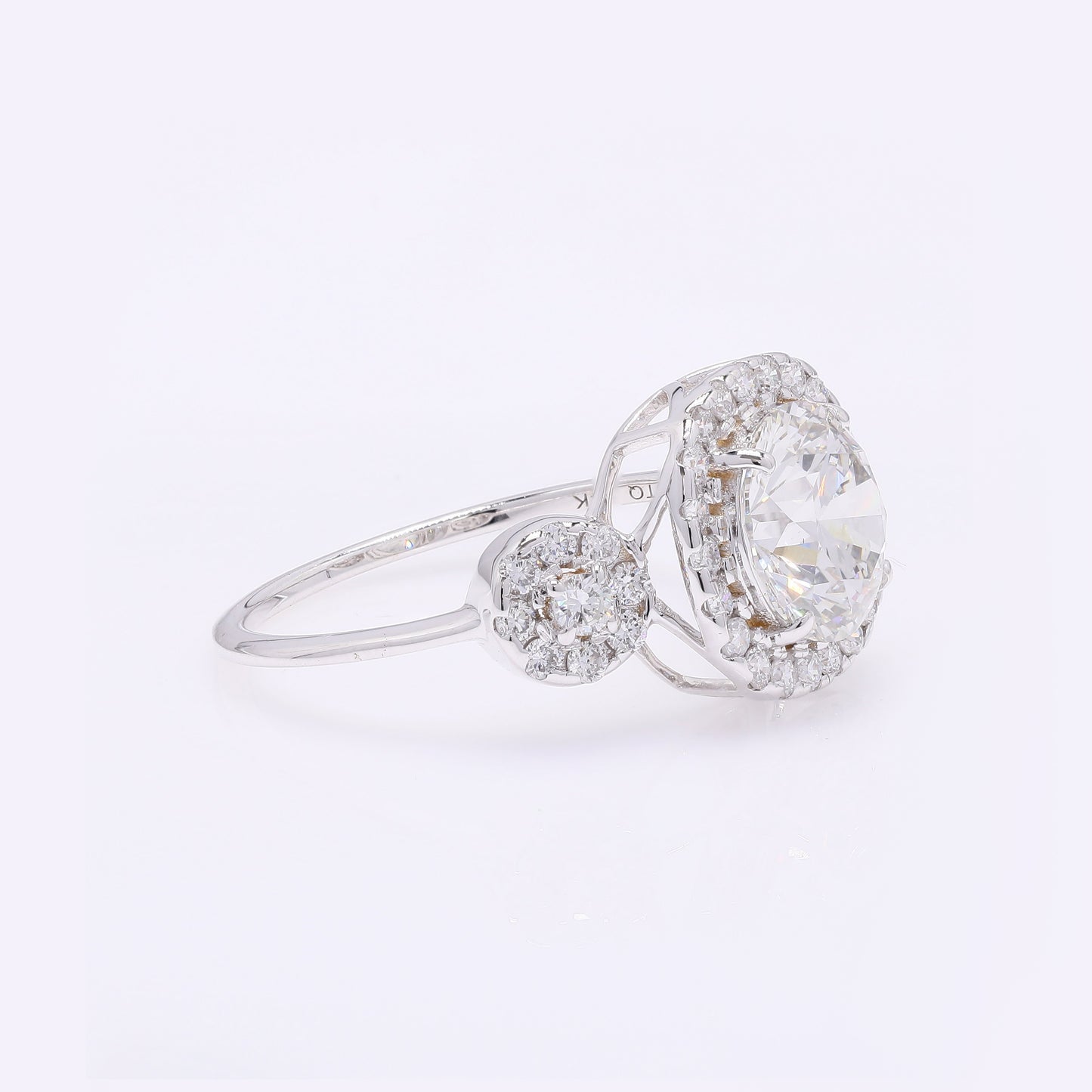 2.55 Carats Lab Grown Diamond 14K Gold Ring