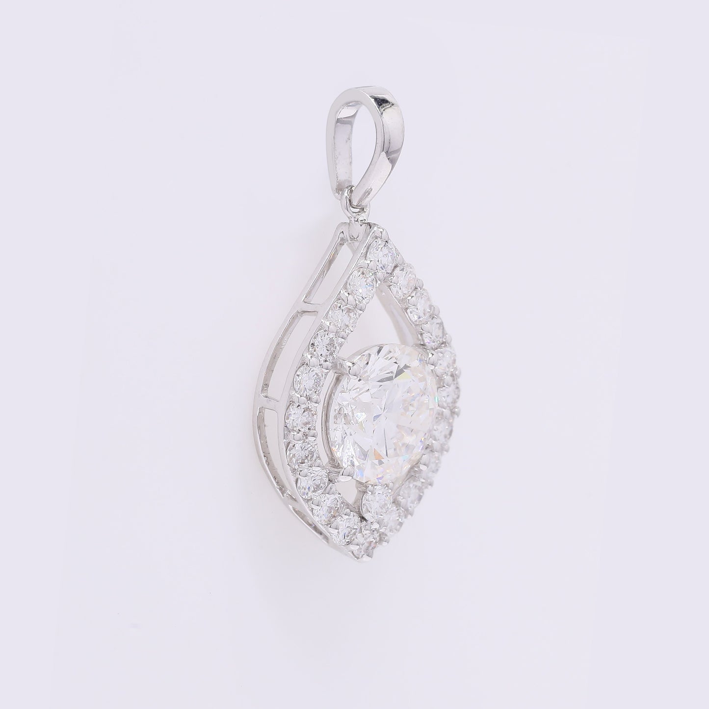 2.13 Carats Lab Grown Diamond 14K Gold Pendant