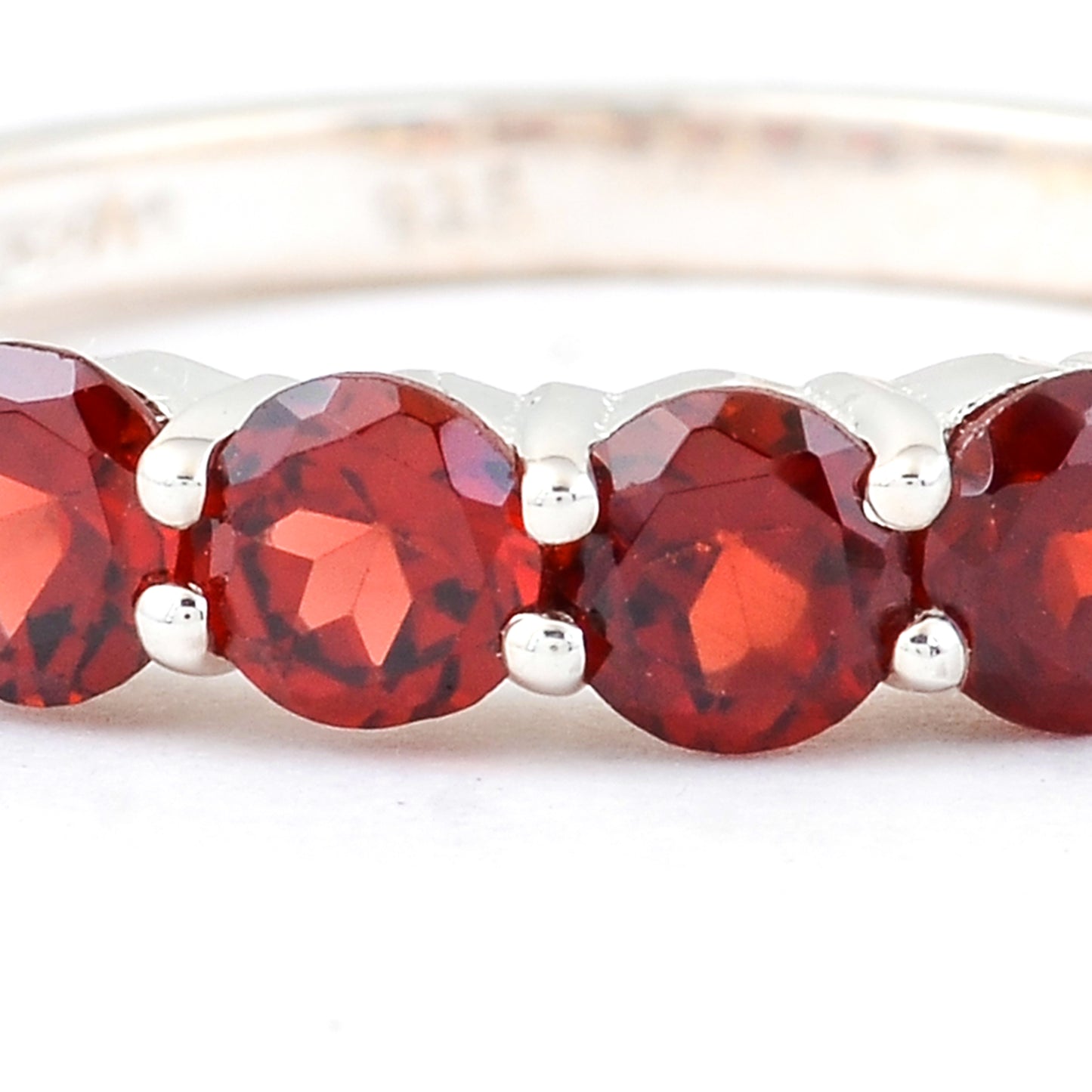 2.01 Ct Round Garnet, 925 Sterling Silver Ring