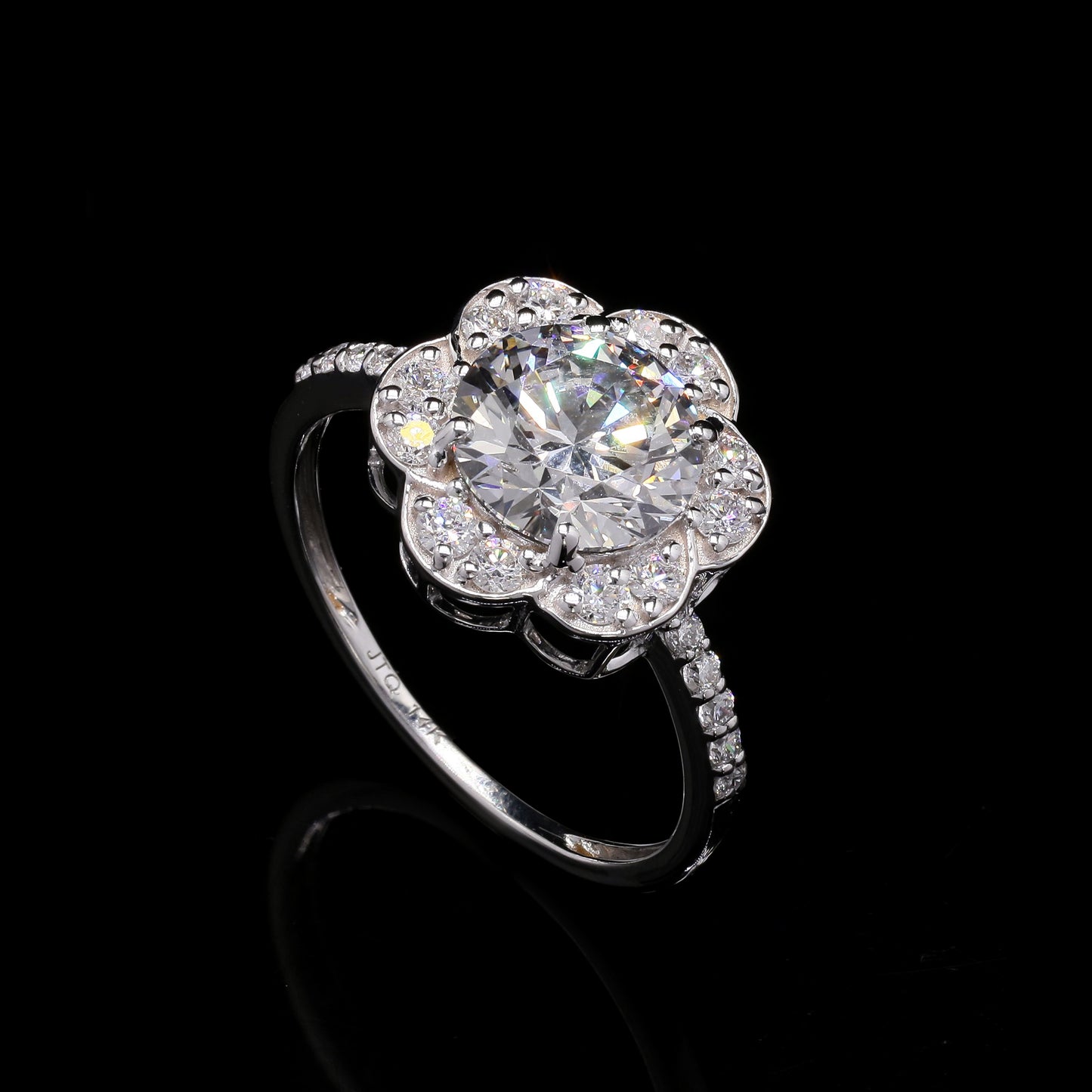 2.48 Carats Lab Grown Diamond 14K Gold Ring