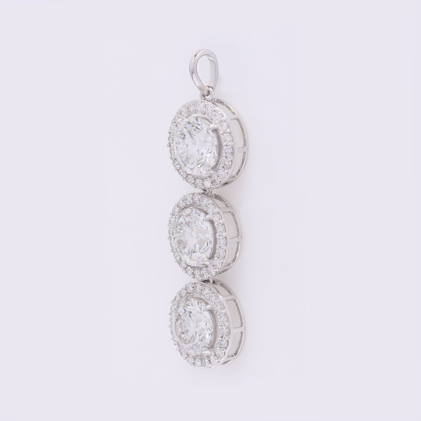 5.41 Carats Lab Grown Diamond 14K Gold Pendant