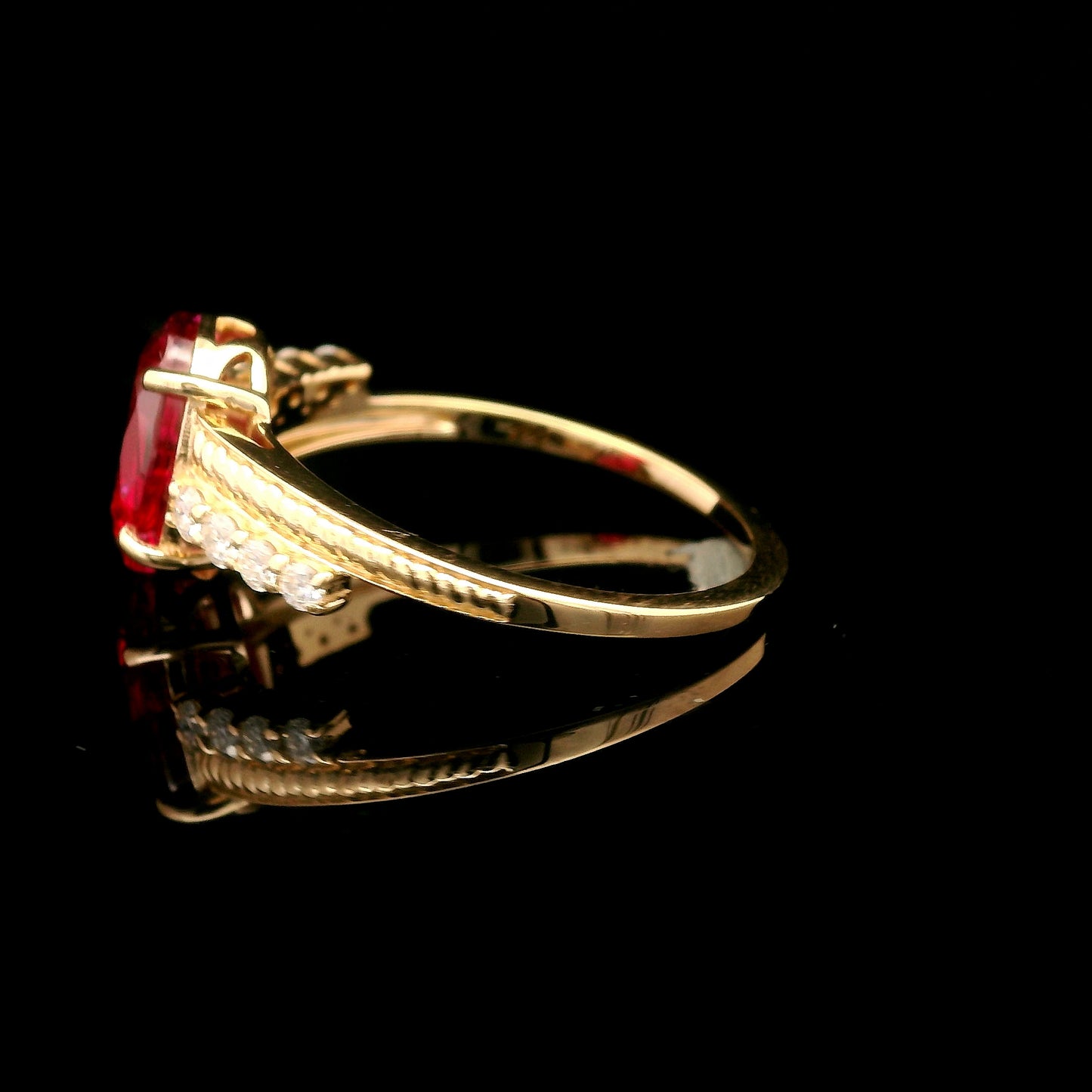 2.21 Ct Oval Mixed Cut Lab Grown Ruby 14K Gold Ring