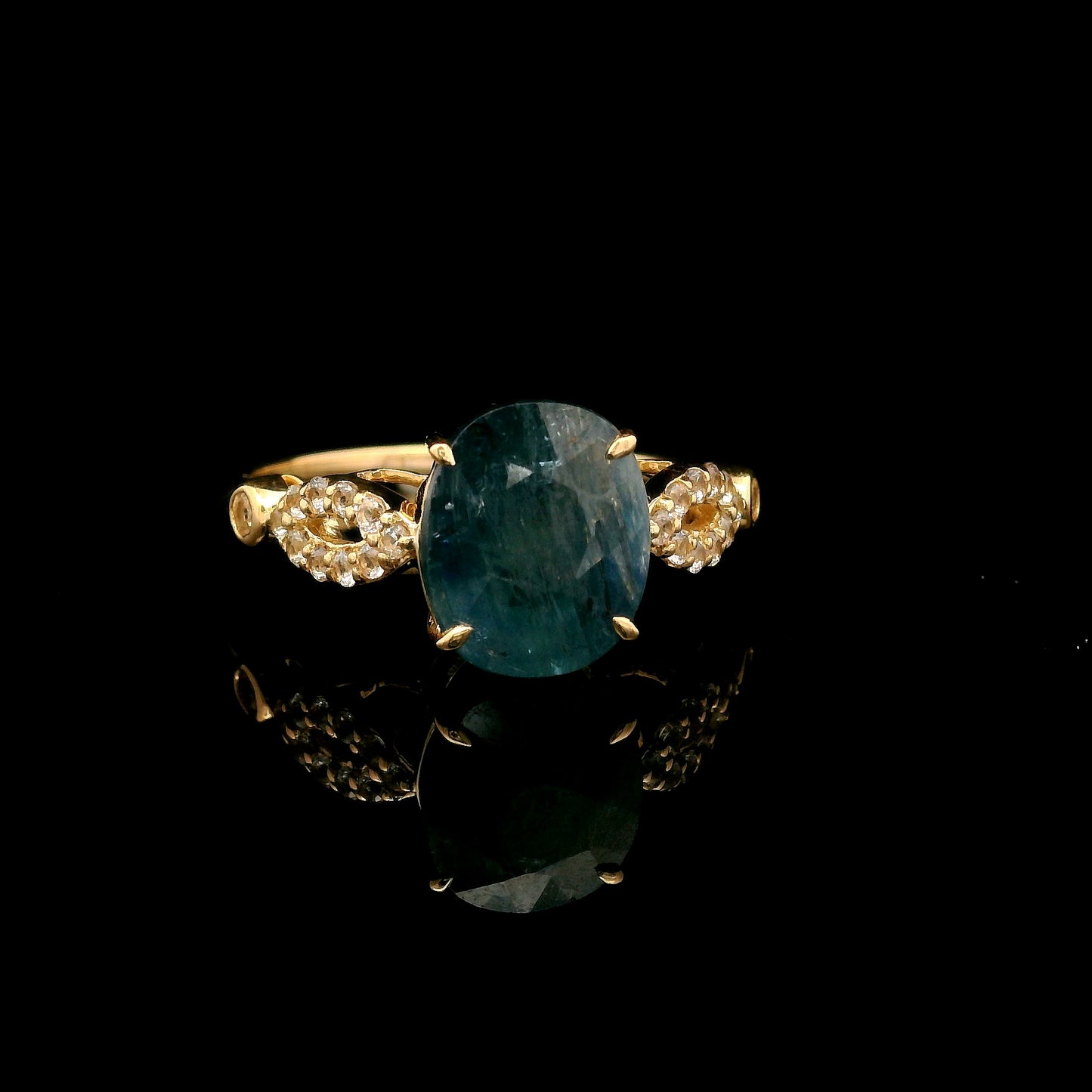 3.30 Ct Oval Mixed Cut Natural Corundum Sapphire 14K Gold Ring