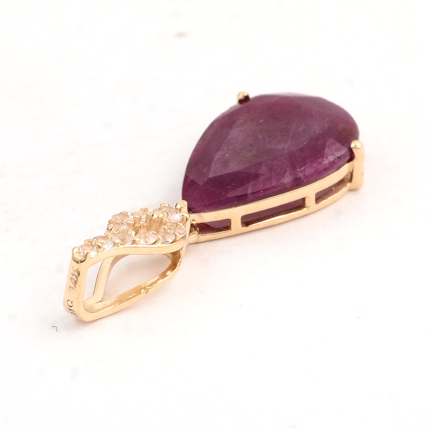 1.94 Ct Pear Ruby 14K Gold Pendant