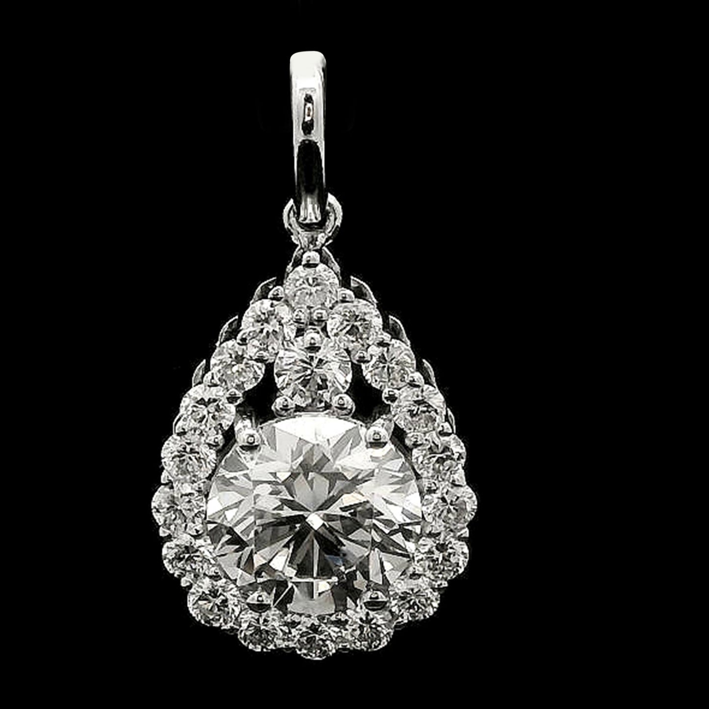 2.11 Carats Lab Grown Diamond 14K Gold Pendant