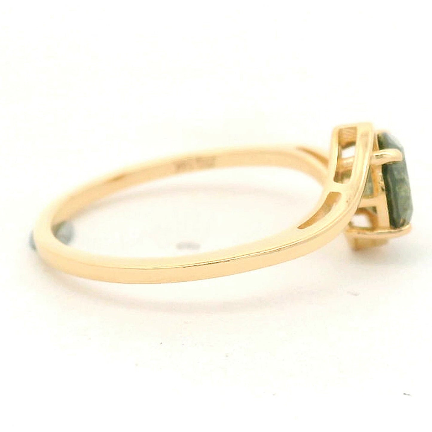 0.92 Ct Round Green Diamond 14K Gold Ring