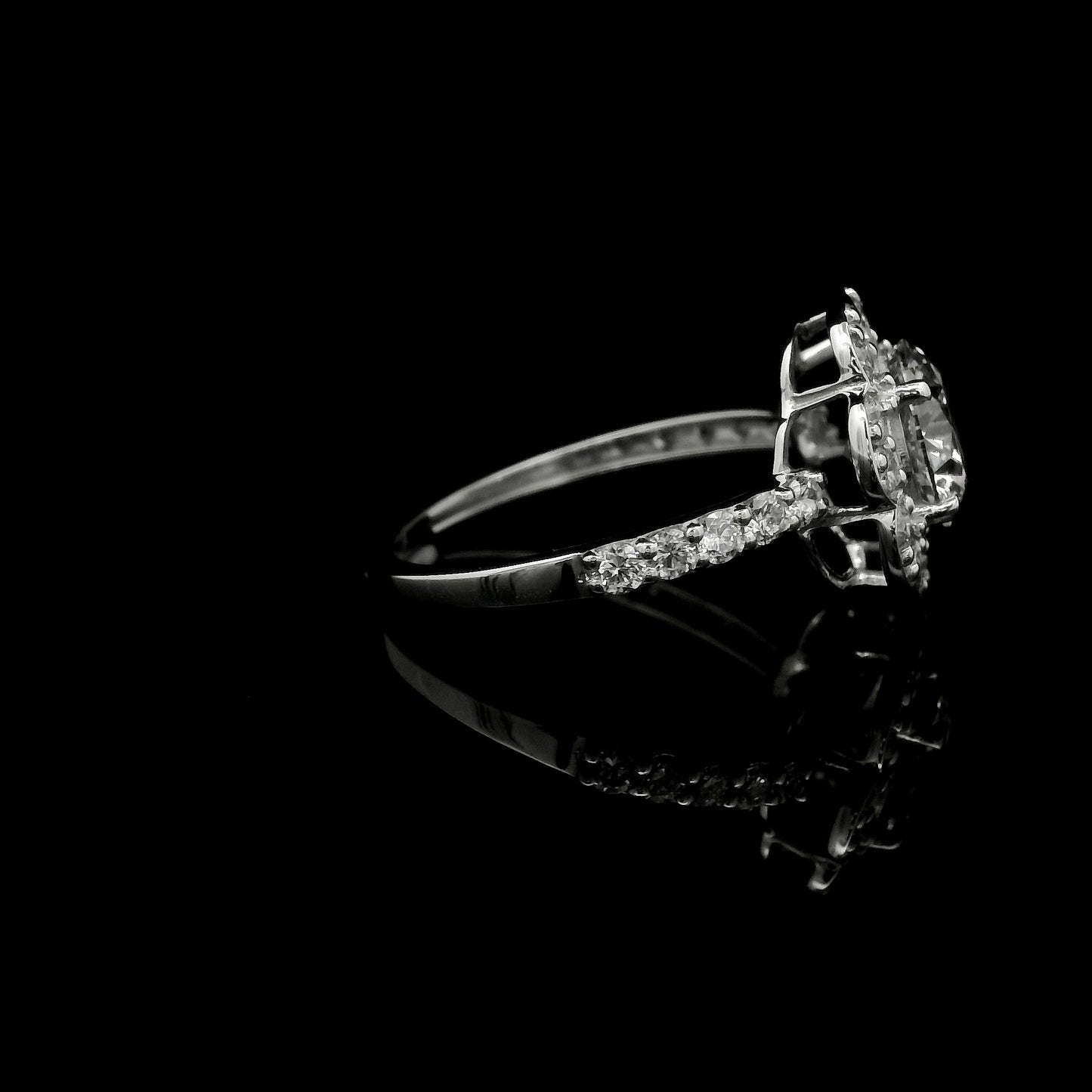 2.14 Carats Lab Grown Diamond 14K Gold Ring