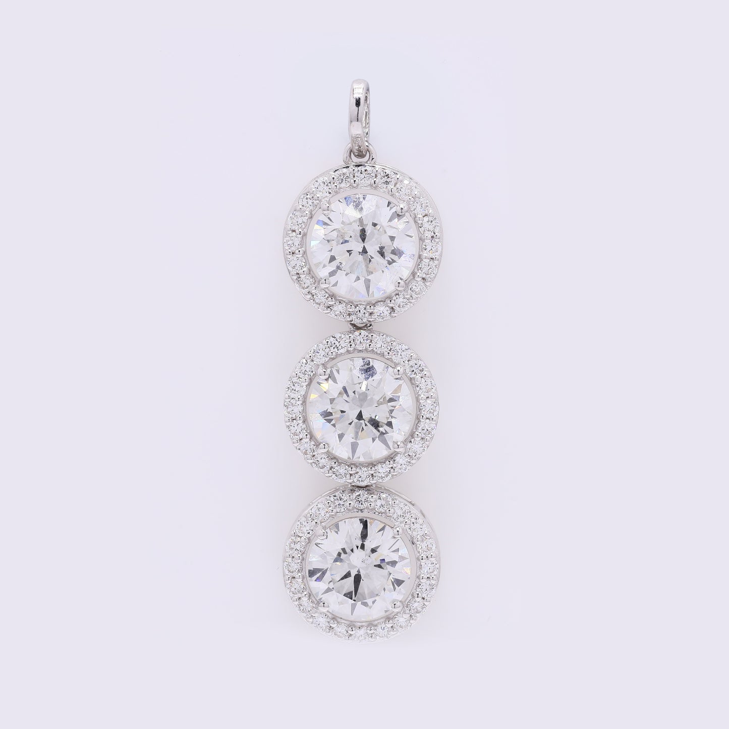 5.41 Carats Lab Grown Diamond 14K Gold Pendant