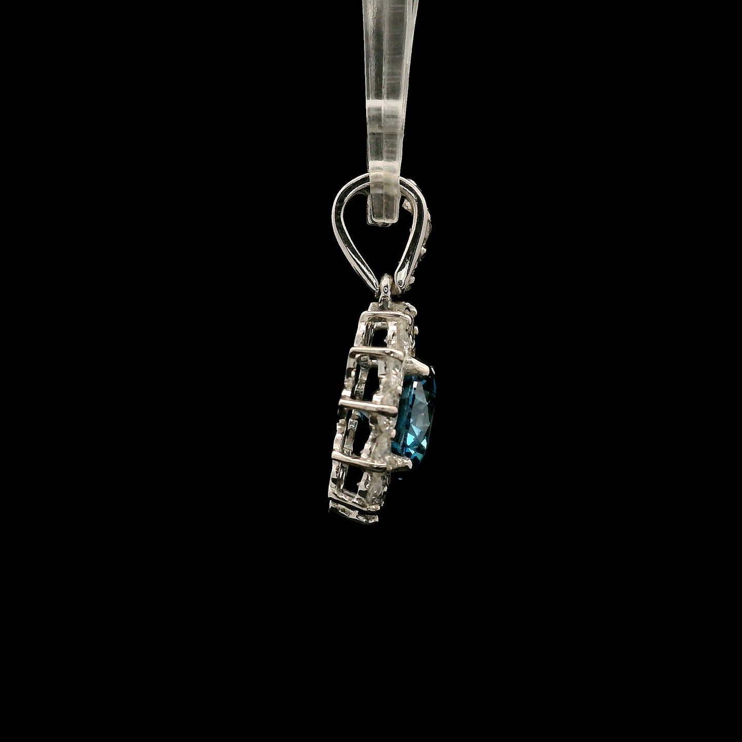 2.44 Carats Blue Lab Grown Diamond 14K Gold Pendant