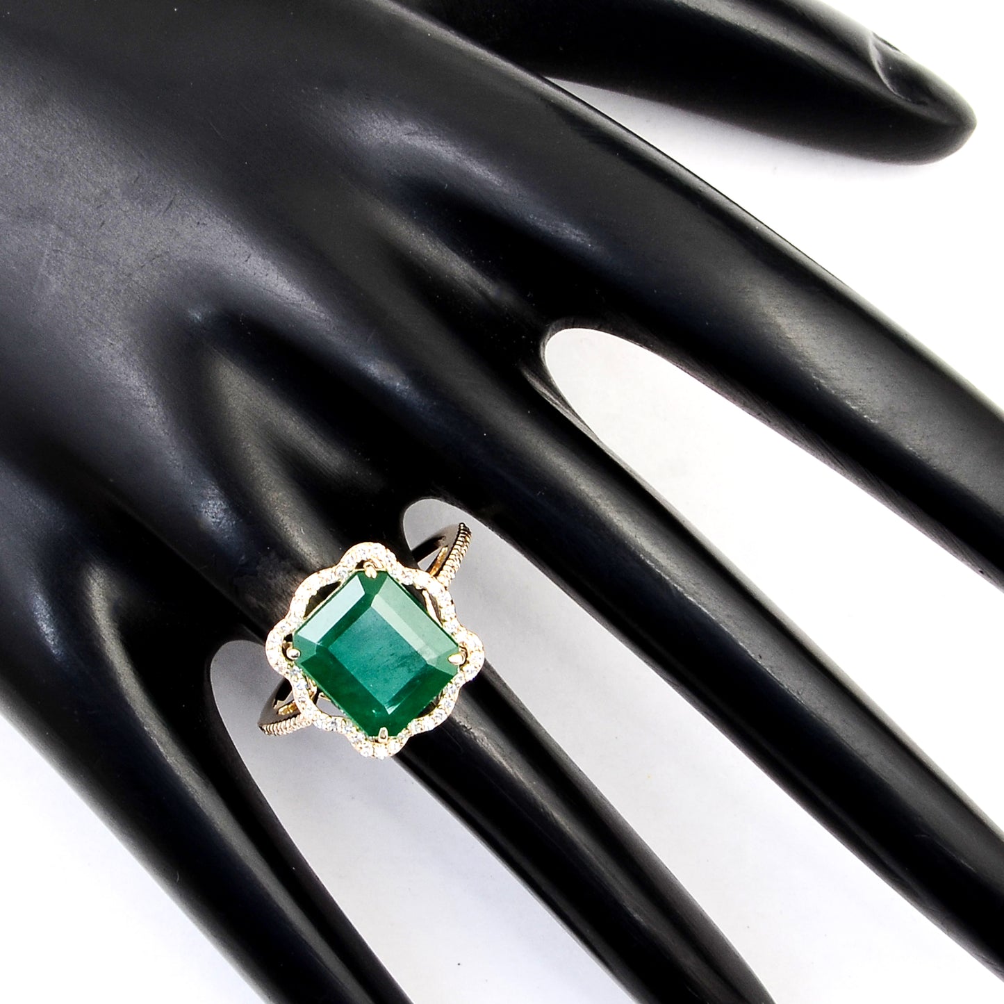 4.62 Ct Natural Beryl Emerald 14K Gold Ring
