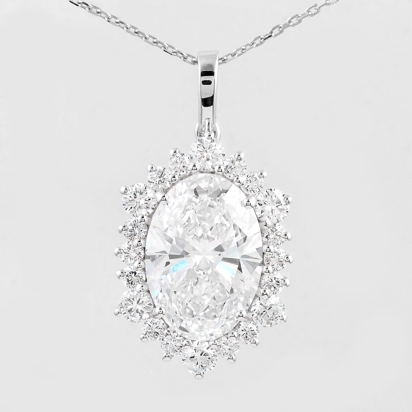 4.86 Carats Lab Grown Diamond 14K Gold Pendant