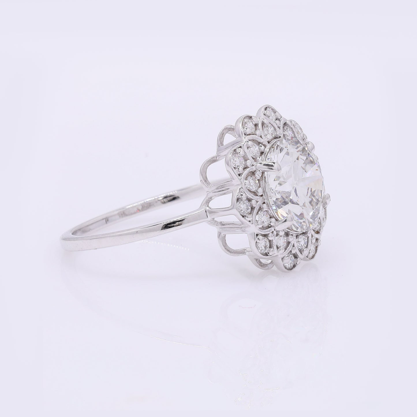 2.34 Carats Lab Grown Diamond 14K Gold Ring