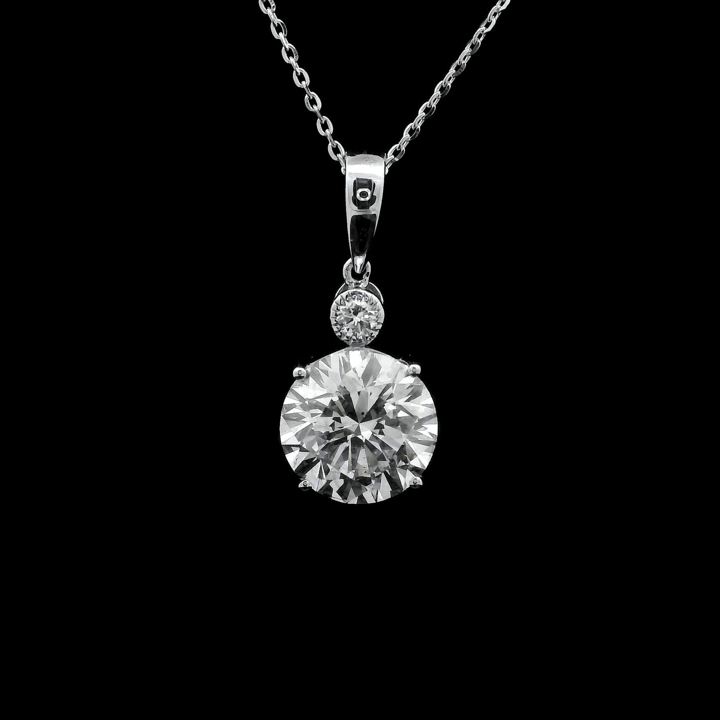 3.11 Carats Lab Grown Diamond 14K Gold Pendant