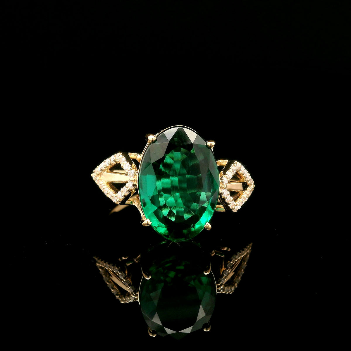 3.75 Ct Oval Mixed Cut Lab Grown Emerald 14K Gold Ring