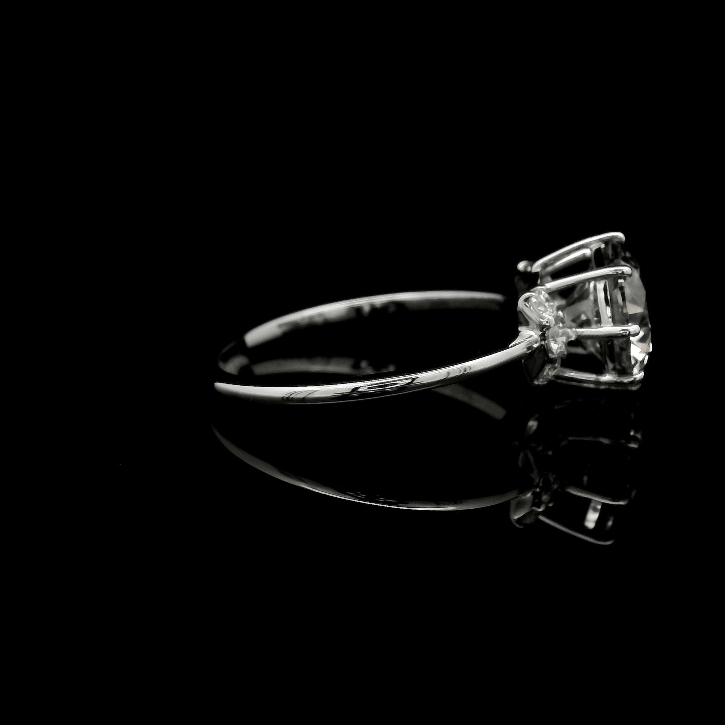 2.20 Carats Lab Grown Diamond 14K Gold Ring