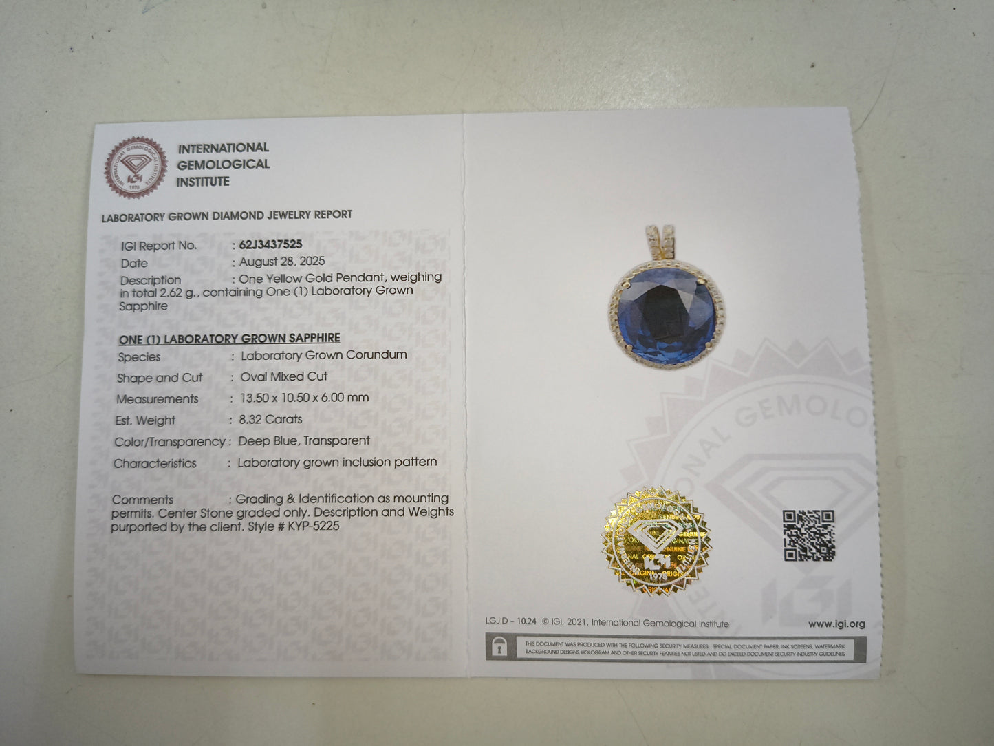 8.48 Ct Oval Mixed Cut Lab Grown Sapphire 14K Gold Pendant
