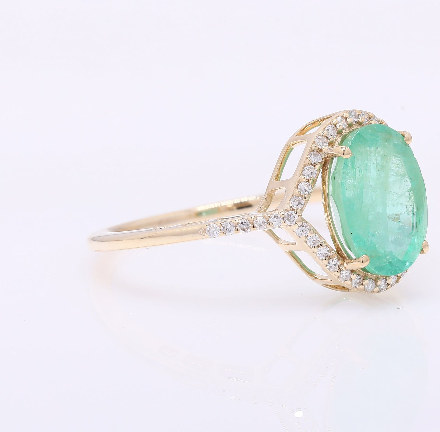 2.29 Ct Oval Mixed Cut Natural Emerald 14K Gold Ring
