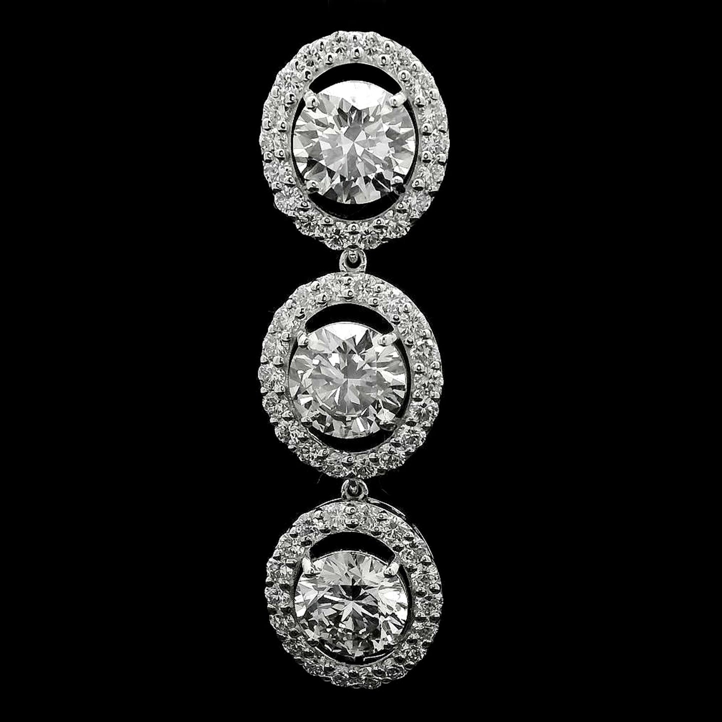 6.16 Carats Lab Grown Diamond 14K Gold Pendant