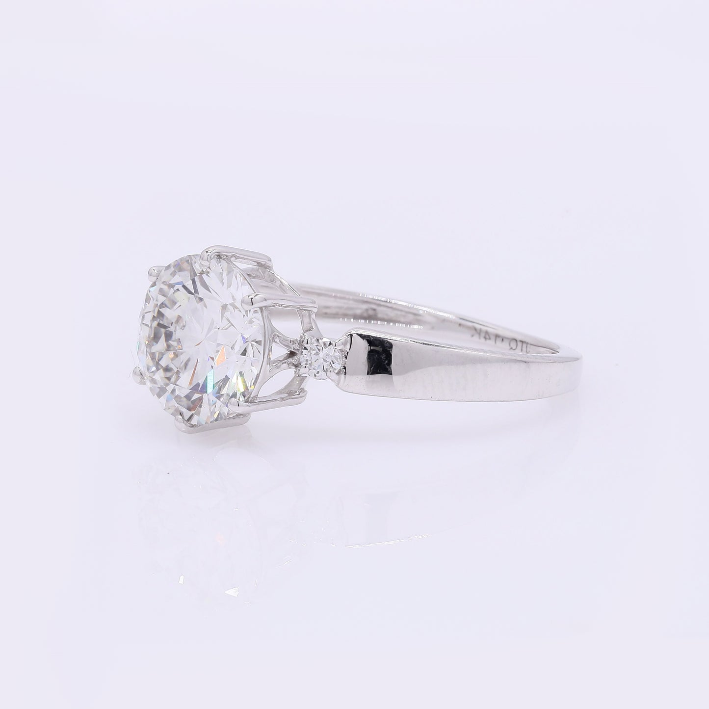 2.10 Carats Lab Grown Diamond 14K Gold Ring