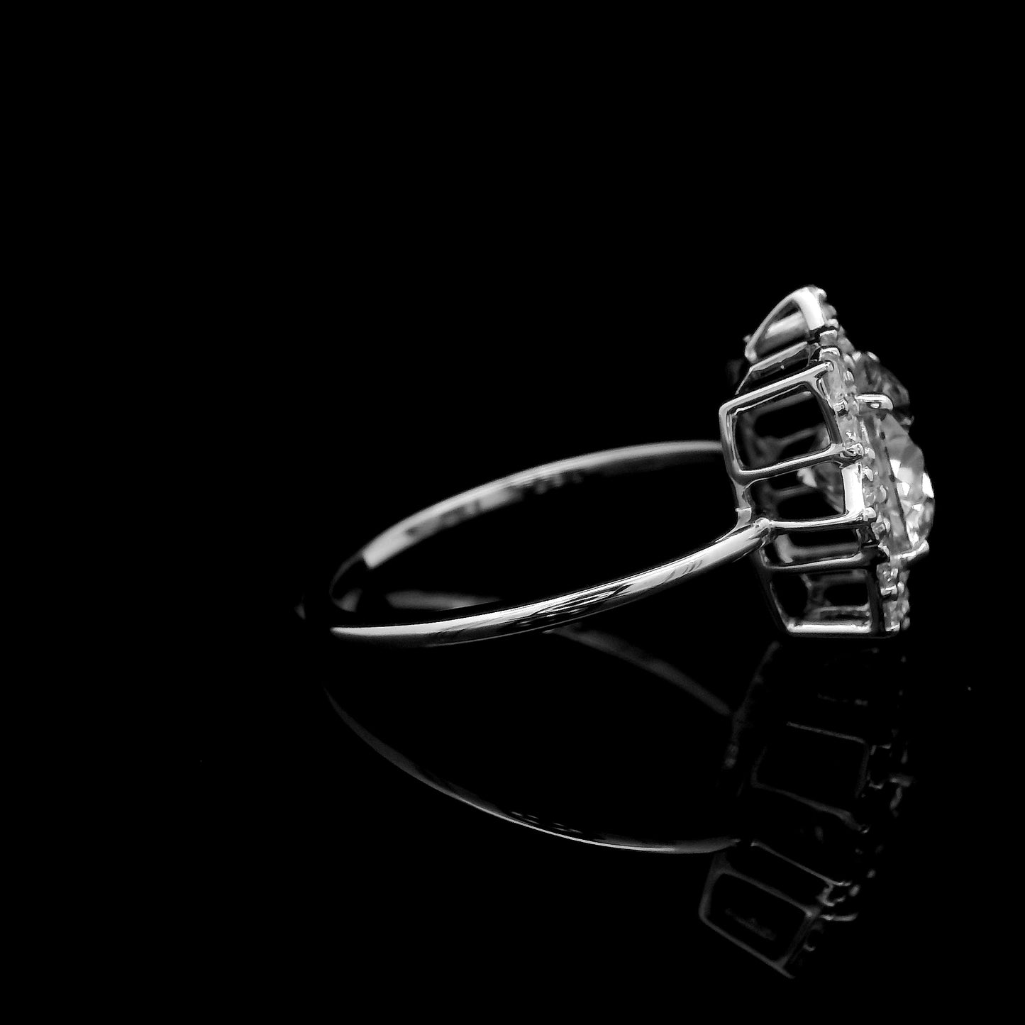 2.23 Carats Lab Grown Diamond 14K Gold Ring