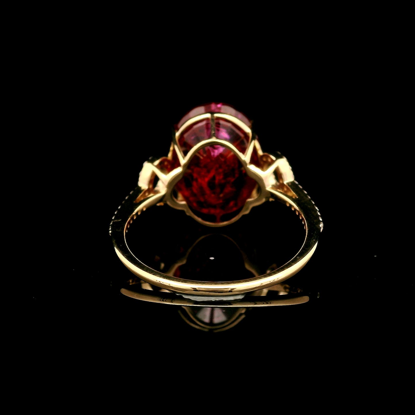 9.17 Ct Oval Mixed Cut Lab Grown Ruby 14K Gold Ring