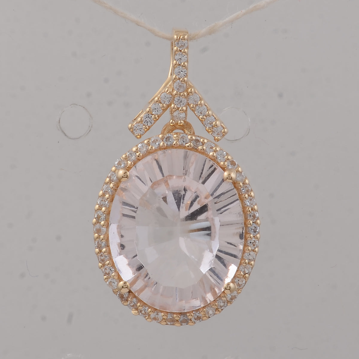 3.66 Ct Oval Morganite 9K Gold Pendant