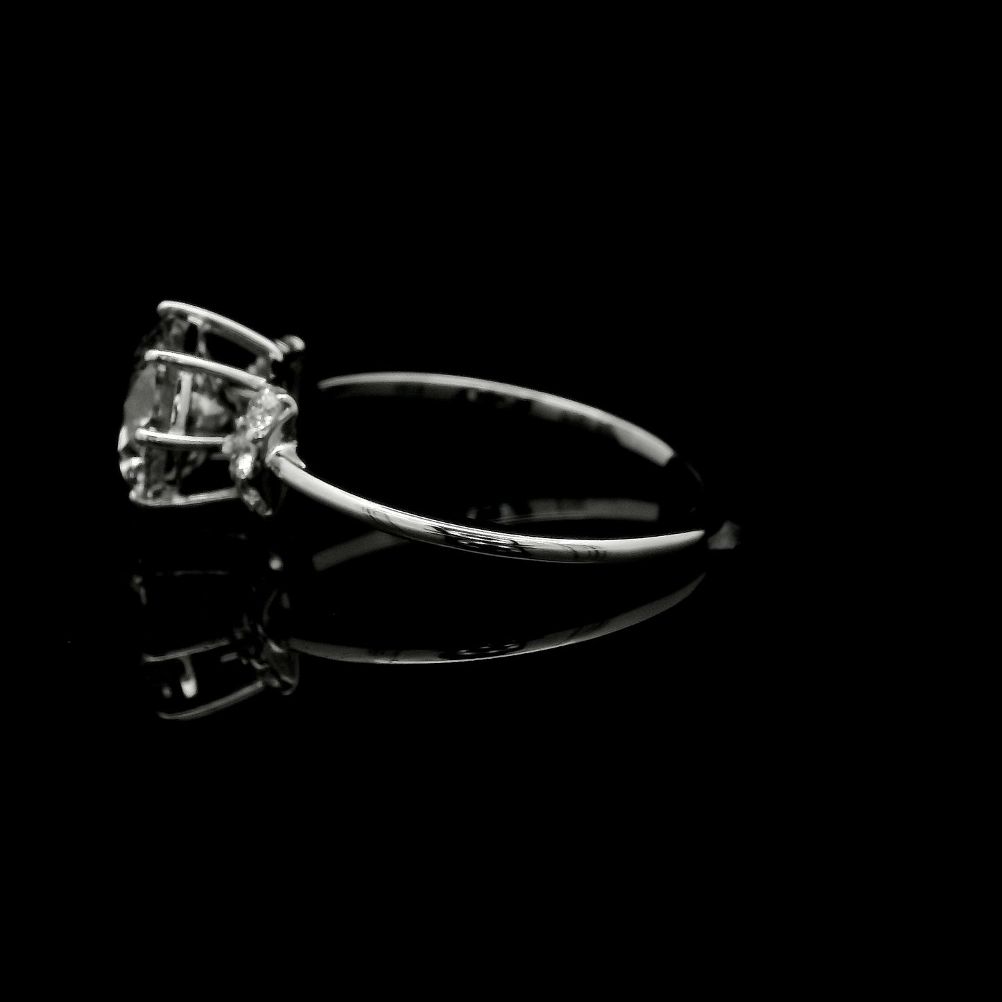 2.20 Carats Lab Grown Diamond 14K Gold Ring
