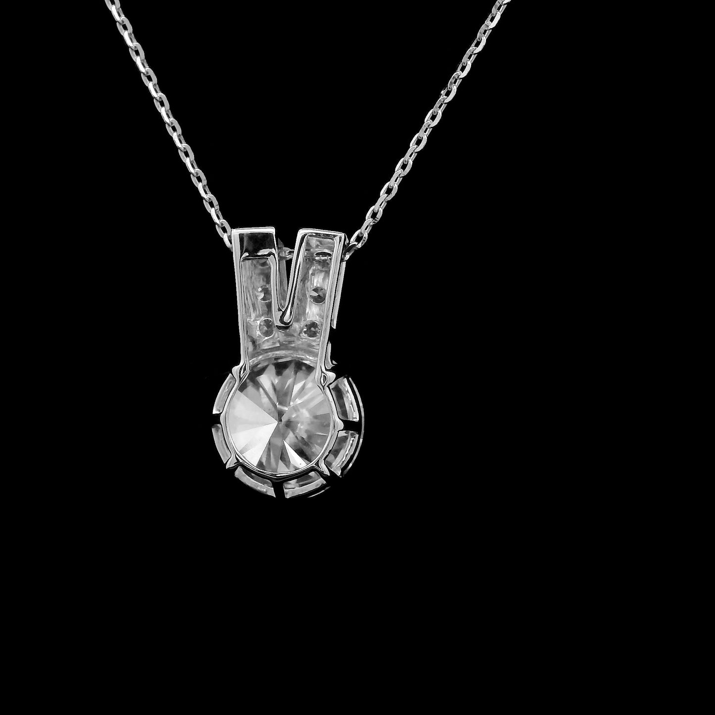 2.71 Carats Lab Grown Diamond 14K Gold Pendant